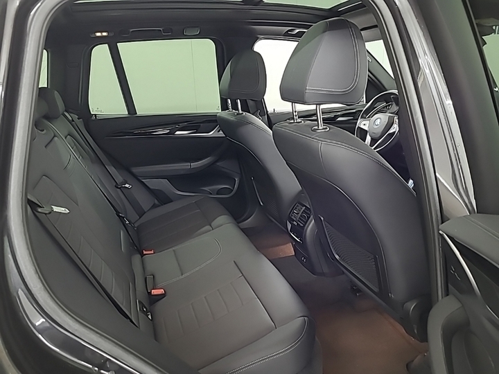 Foto 8 van BMW ix3