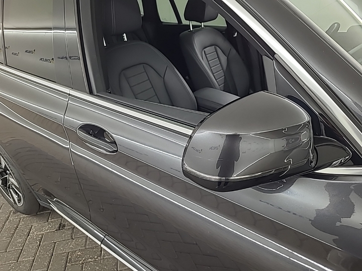 Foto 24 van BMW ix3
