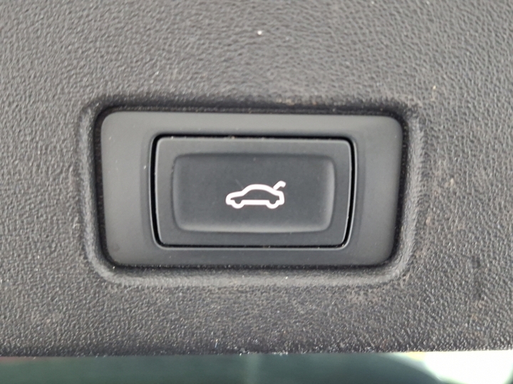 Foto 18 van Audi Q4 e-tron