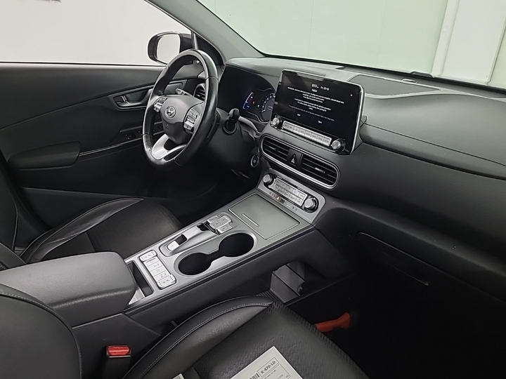 Photo 7 of Hyundai Kona
