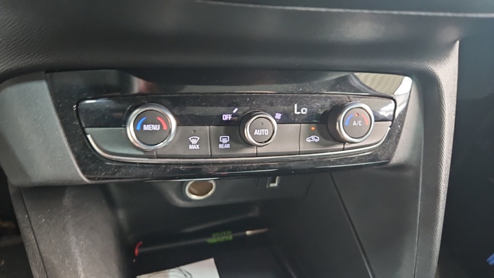 Foto 14 van Opel Corsa-e