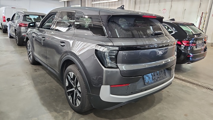 Foto 4 van Ford Explorer EV