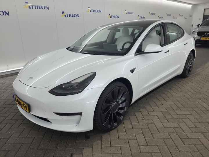 Foto 2 van Tesla Model 3
