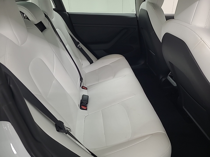 Foto 8 van Tesla Model 3