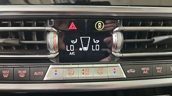 Foto 14 van BMW ix3