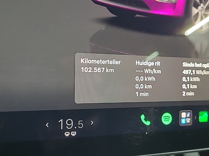 Foto 10 van Tesla Model Y