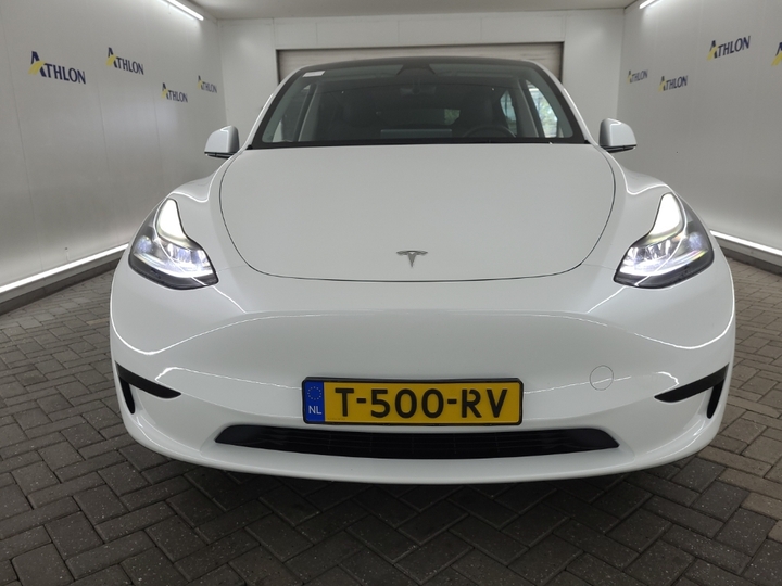 Foto 20 van Tesla Model Y