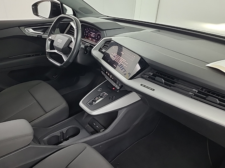 Foto 7 van Audi Q4 e-tron
