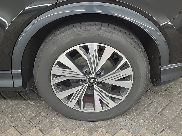 Foto 21 van Audi Q4 e-tron