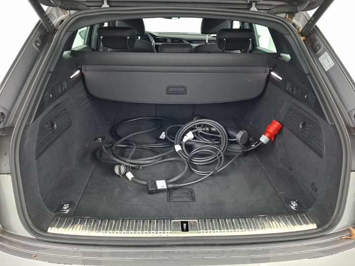 Foto 5 van Audi e-tron