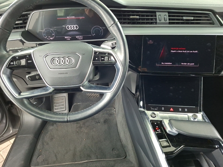 Foto 10 van Audi e-tron