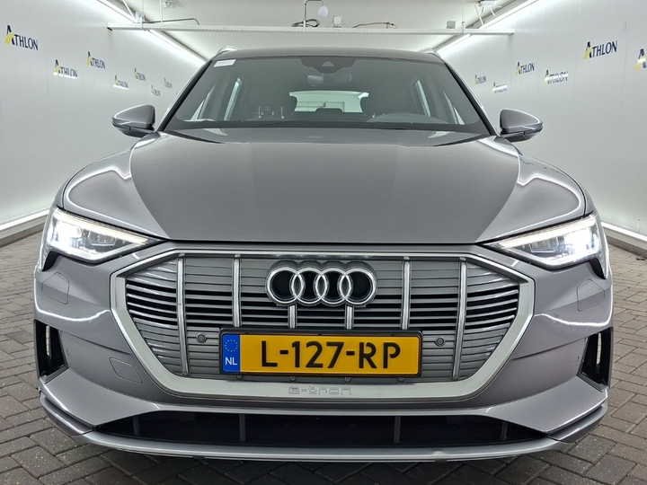 Foto 15 van Audi e-tron