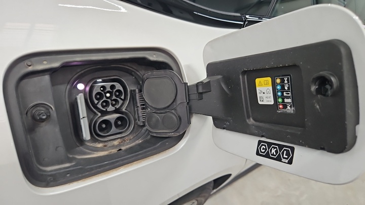 Foto 16 van BMW i4