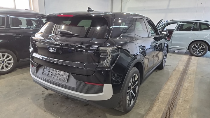 Foto 5 van Ford Explorer EV