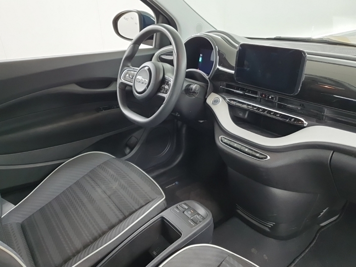 Foto 6 van Fiat 500-e