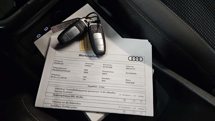 Foto 12 van Audi Q4 Sportback e-tron