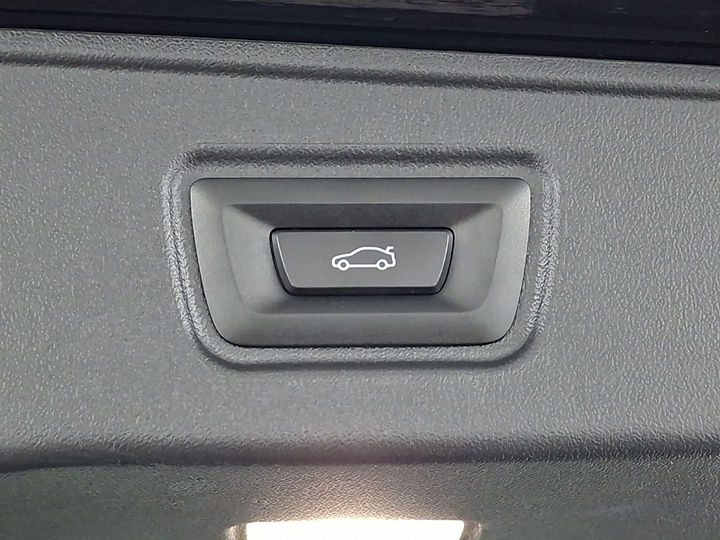 Foto 19 van BMW i5