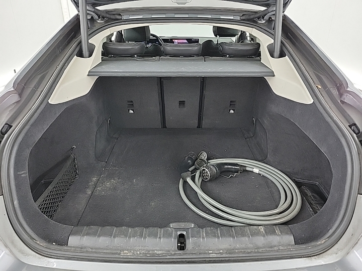 Foto 6 van BMW i4