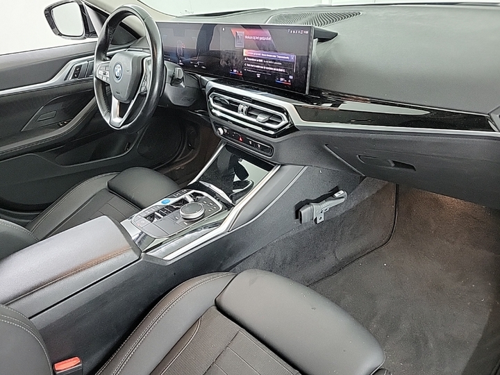 Foto 7 van BMW i4