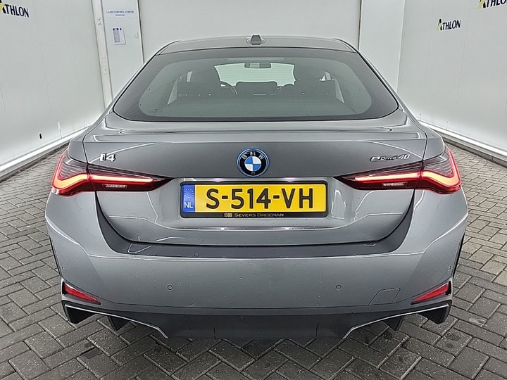 Foto 17 van BMW i4