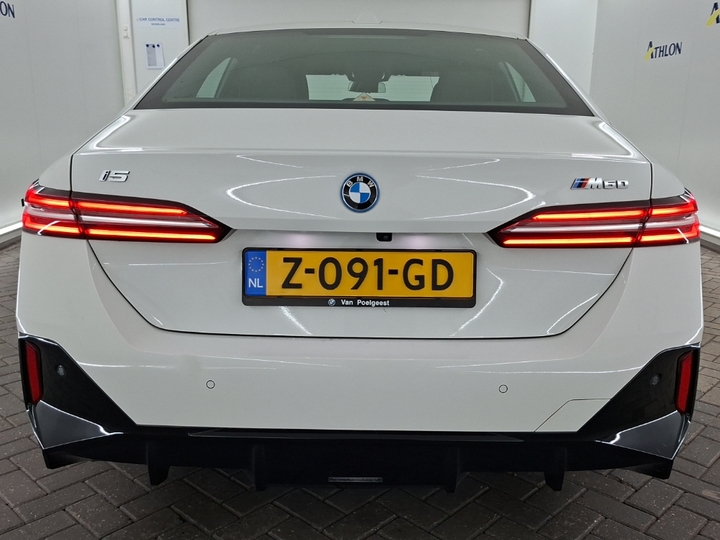 Foto 17 van BMW i5
