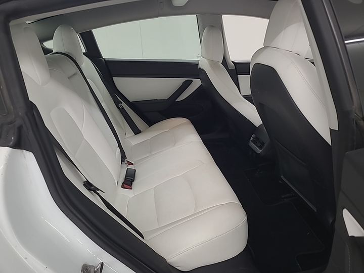 Foto 8 van Tesla Model 3