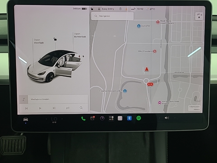 Foto 12 van Tesla Model 3