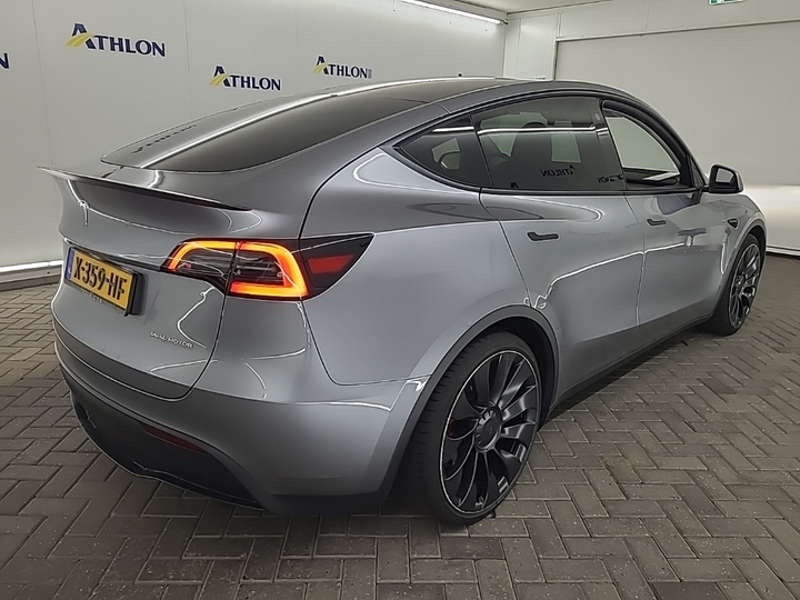 Foto 4 van Tesla Model Y