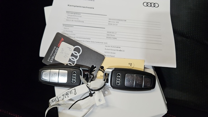 Foto 12 van Audi Q8