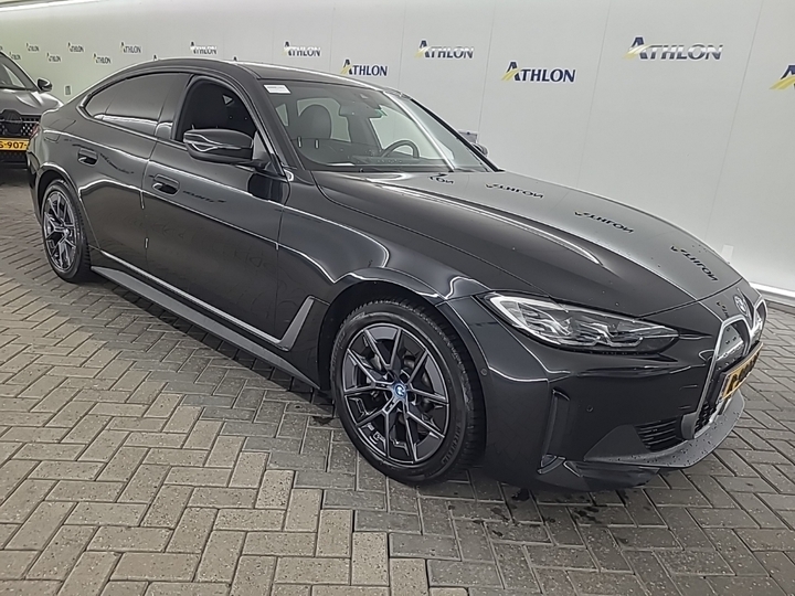 Foto 3 van BMW i4
