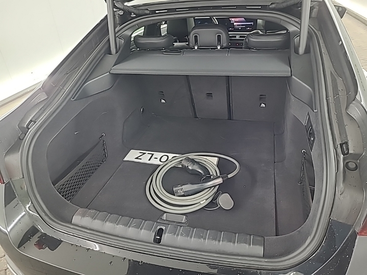 Foto 6 van BMW i4