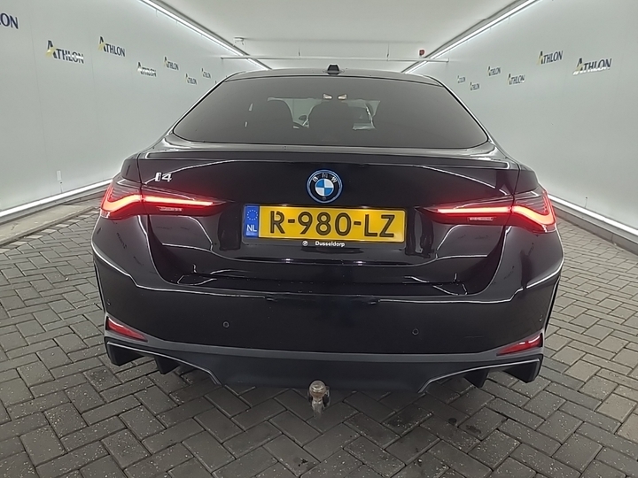 Foto 18 van BMW i4
