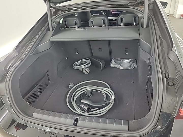 Foto 5 van BMW i4