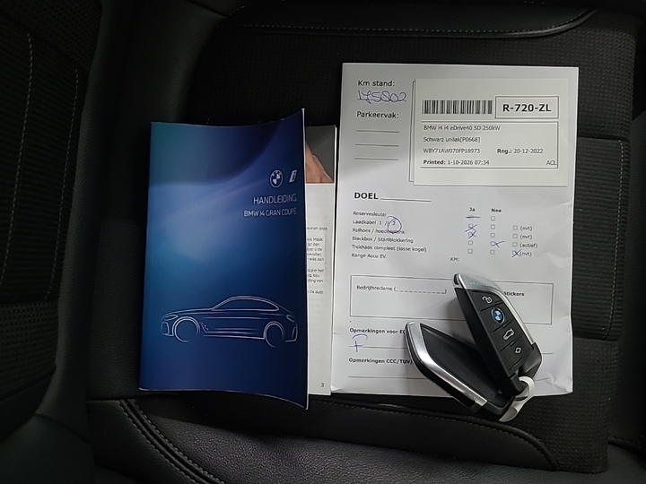 Foto 13 van BMW i4