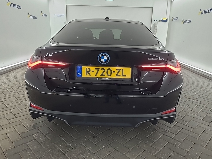 Foto 16 van BMW i4