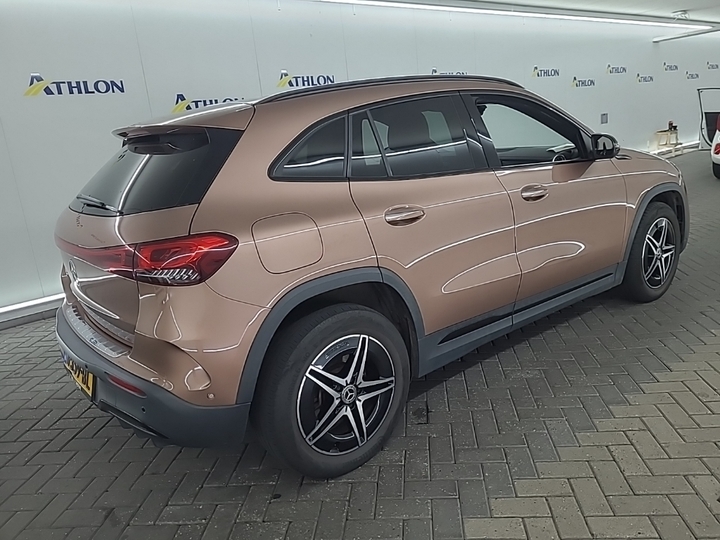 Foto 4 van Mercedes EQA