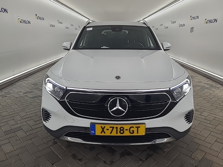 Foto 18 van Mercedes EQB