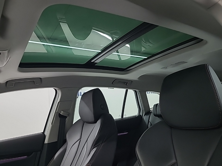 Foto 17 van Skoda Enyaq