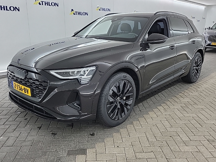 Foto 2 van Audi Q8