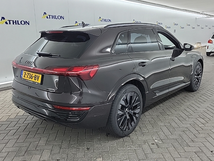Foto 4 van Audi Q8