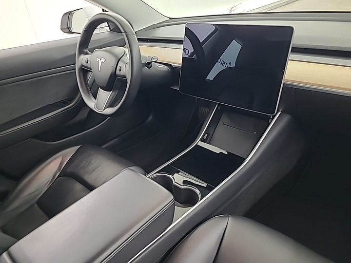 Foto 6 van Tesla Model 3