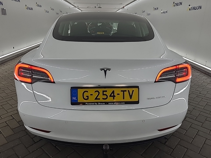 Foto 16 van Tesla Model 3