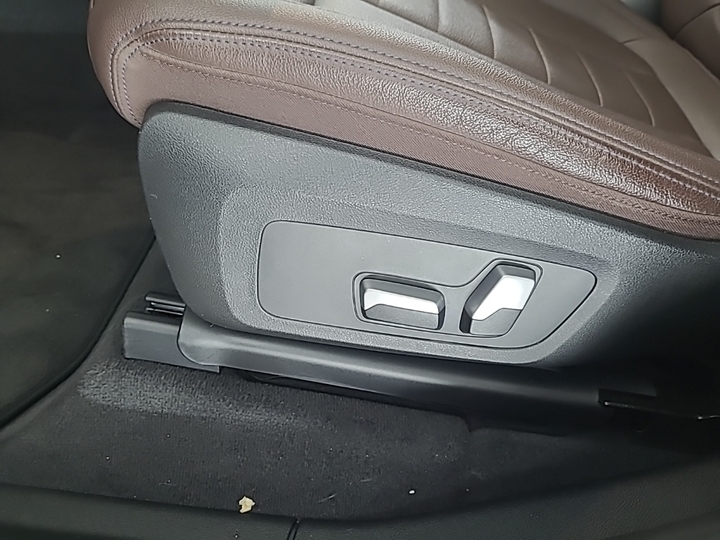 Foto 17 van BMW ix3