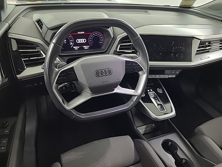 Foto 18 van Audi Q4 e-tron