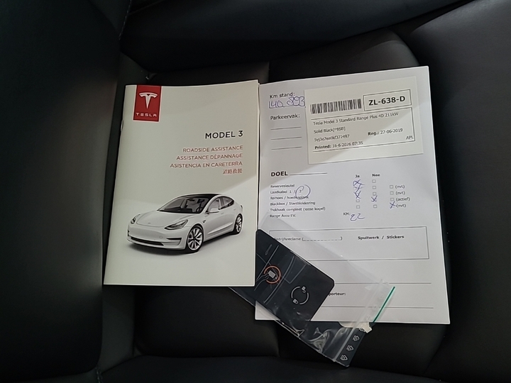 Foto 14 van Tesla Model 3