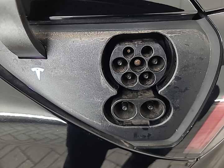 Foto 15 van Tesla Model 3