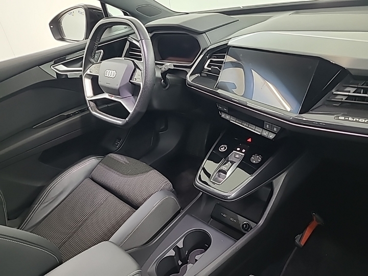 Foto 6 van Audi Q4 e-tron