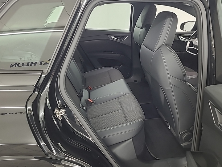 Foto 7 van Audi Q4 e-tron