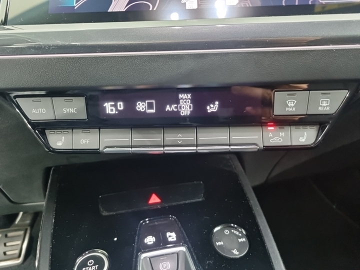 Foto 11 van Audi Q4 e-tron