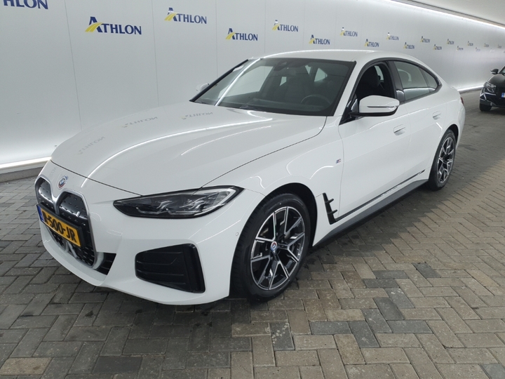Foto 2 van BMW i4